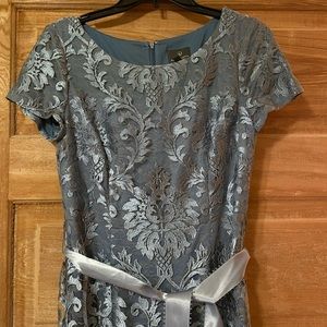 Adrianna Papell Evening Gown